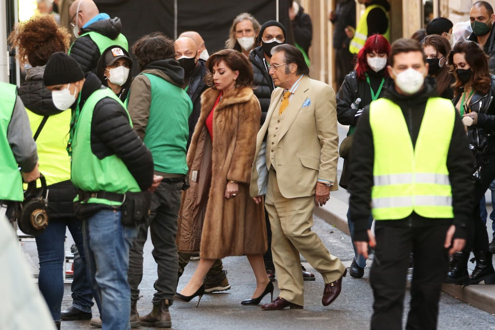 lady-gaga-and-al-pacino-are-seen-filming-house-of-gucci-on-news-photo-1616698861_