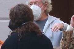 40291938-9345859-Staying_safe_The_iconic_producer_sported_a_face_mask_in_accordan-a-76_1615377362190-–-kopia